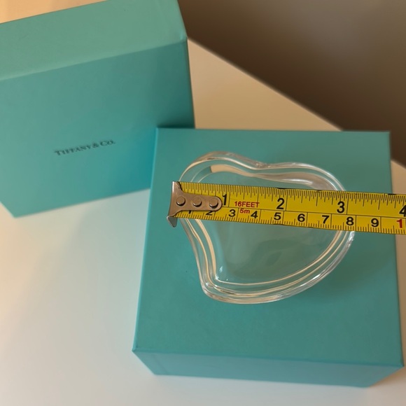 Tiffany & Co. Heart-Shaped Glass Bowl - Picture 6 of 6